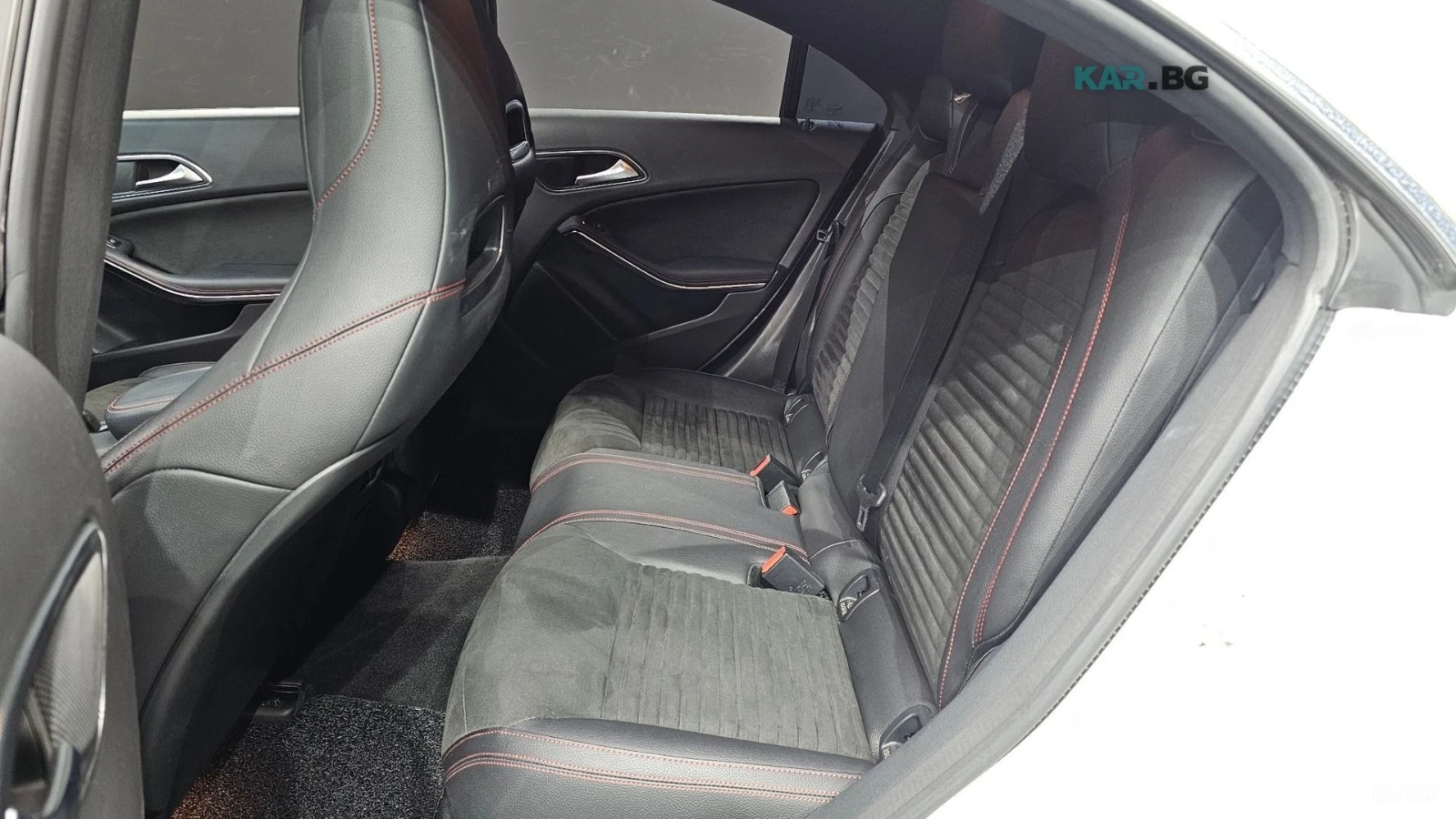 Mercedes-Benz CLA 220 AMG* КОЖА* ПАНО* КАМЕРА, снимка 10 - Автомобили и джипове - 55321051