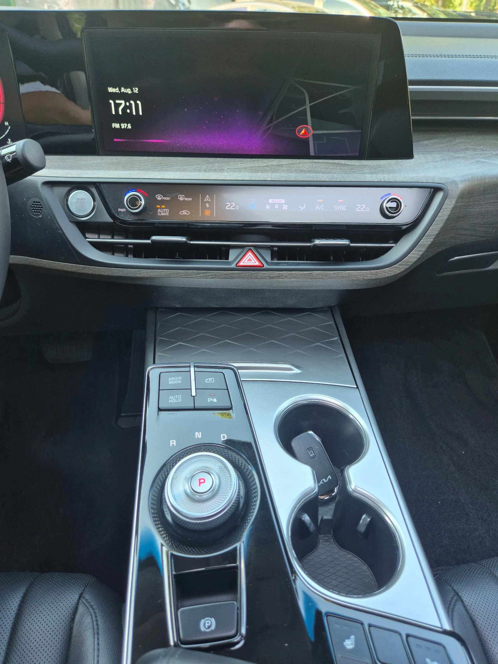 Kia K8 3.5 V6 ПАНОРАМА LPG Наличен в БГ, снимка 11 - Автомобили и джипове - 55645280