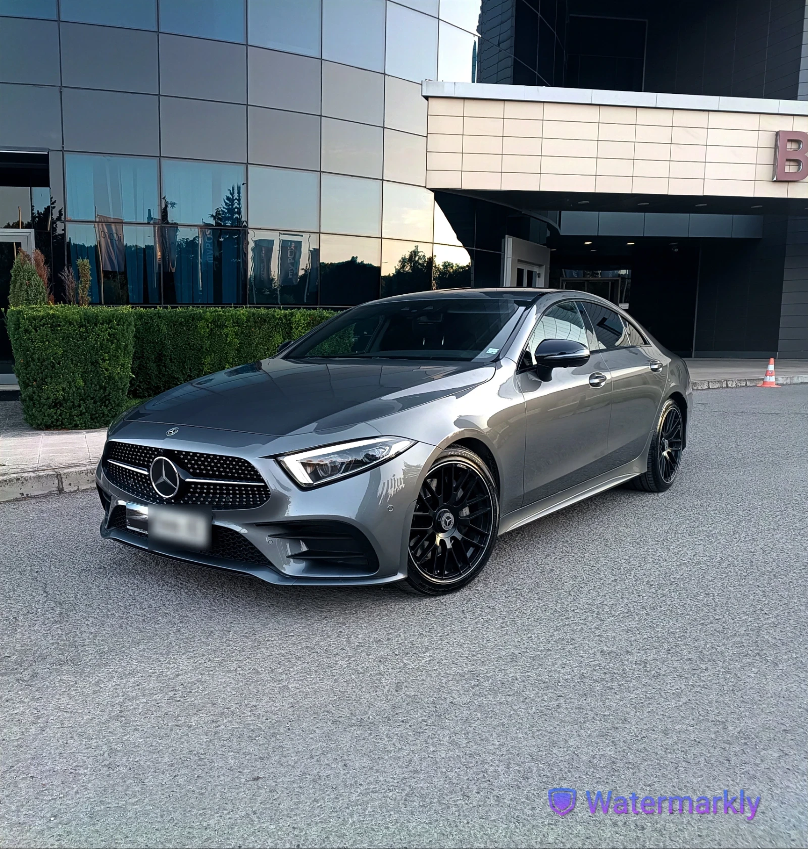 Mercedes-Benz CLS 300 AMG/9G/NIGHT PACK 