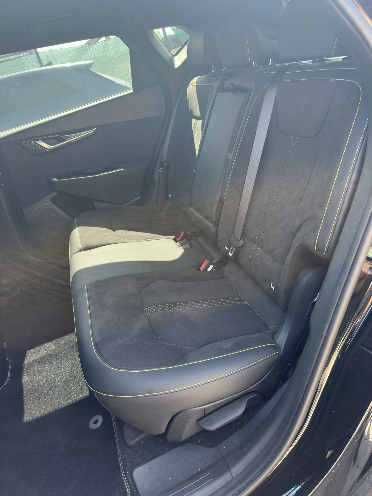 Kia EV6 GT /77.4/585HP/AWD/2023г./ЕВРОПЕЙСКА, снимка 12 - Автомобили и джипове - 56138863
