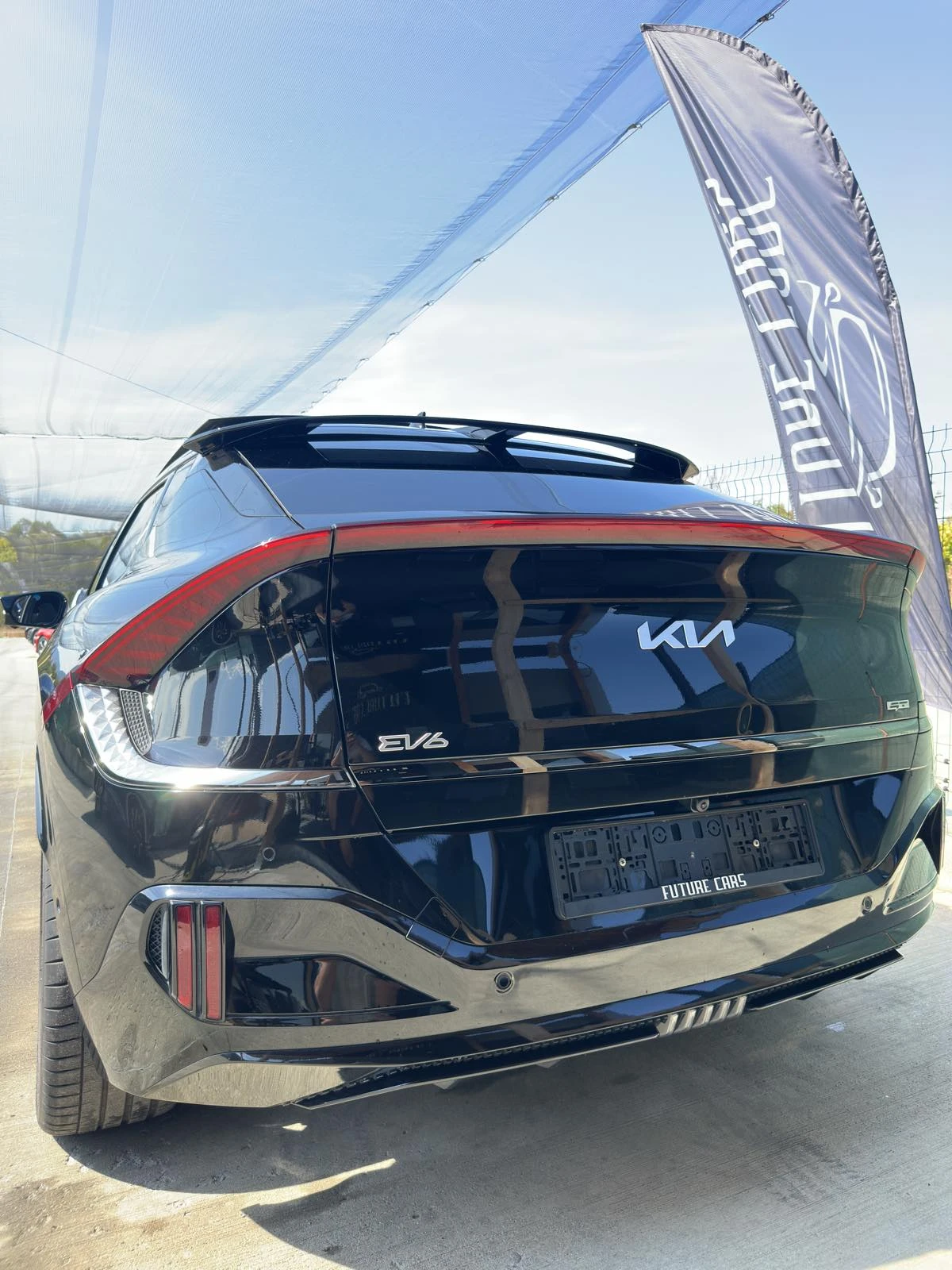 Kia EV6 GT /77.4/585HP/AWD/2023г./ЕВРОПЕЙСКА, снимка 7 - Автомобили и джипове - 56138863