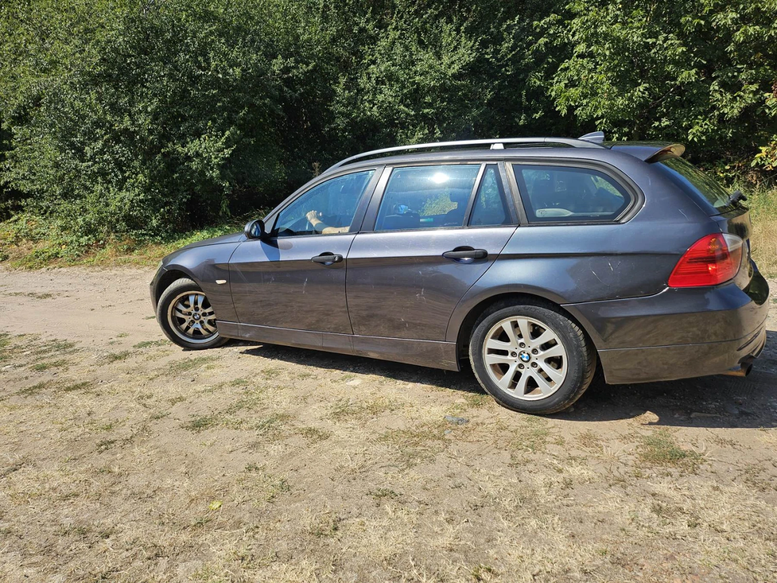 BMW 320 320d E91 Touring, снимка 3 - Автомобили и джипове - 56242429