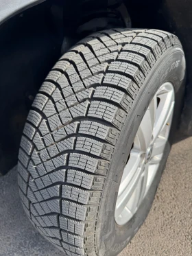 VW Tiguan R-line 2.0 TSI 4x4 Special Edition - 26400 лв. - 23070610 14