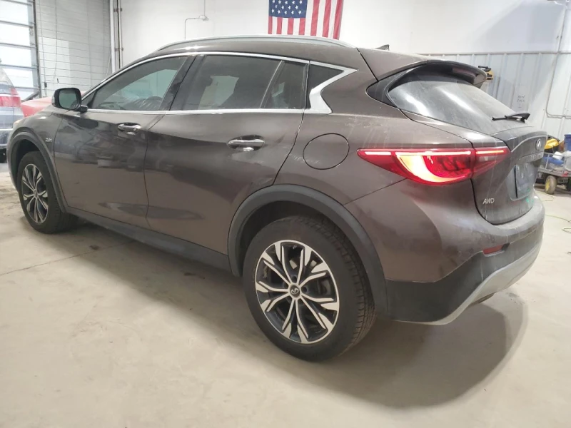 Infiniti QX30, снимка 2 - Автомобили и джипове - 48766398