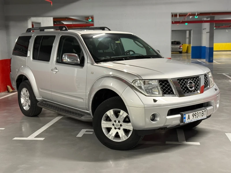 Nissan Pathfinder 2.5 DCI 171 кс, снимка 1 - Автомобили и джипове - 49069081