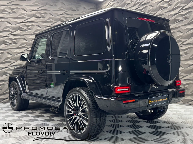 Mercedes-Benz G 63 AMG FACELIFT Burmester* 360* Pano, снимка 3 - Автомобили и джипове - 50503862