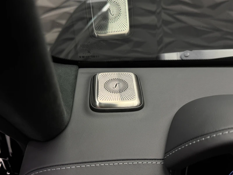 Mercedes-Benz G 63 AMG FACELIFT Burmester* 360* Pano, снимка 16 - Автомобили и джипове - 50503862