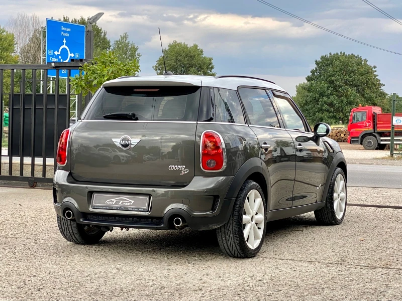 Mini Countryman SD* 4ALL* Key GO* Pano* , снимка 2 - Автомобили и джипове - 51492078