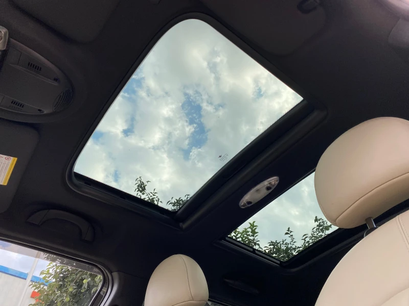 Mini Countryman SD* 4ALL* Key GO* Pano* , снимка 16 - Автомобили и джипове - 51492078