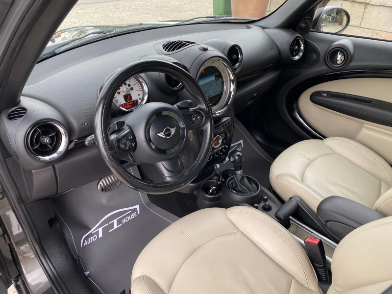 Mini Countryman SD* 4ALL* Key GO* Pano* , снимка 8 - Автомобили и джипове - 51492078