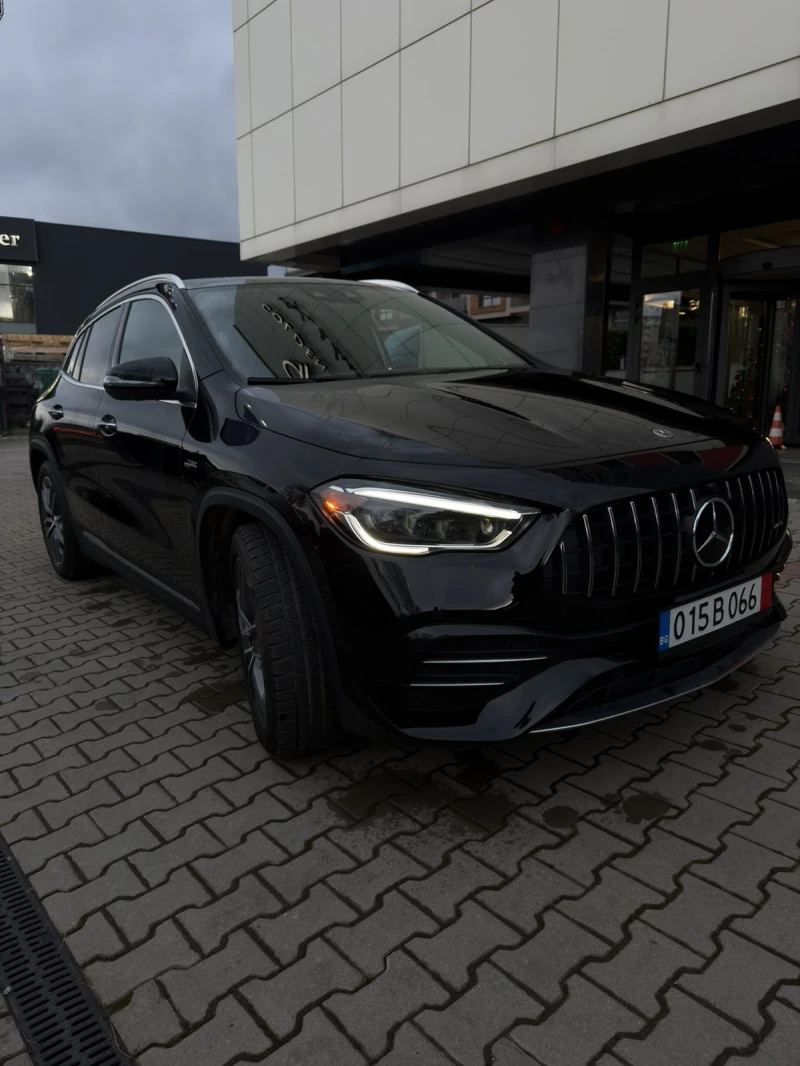 Mercedes-Benz GLA 45 AMG 35AMG* Burmester* Distronic* 360View* Аmbient* Car, снимка 3 - Автомобили и джипове - 52710229