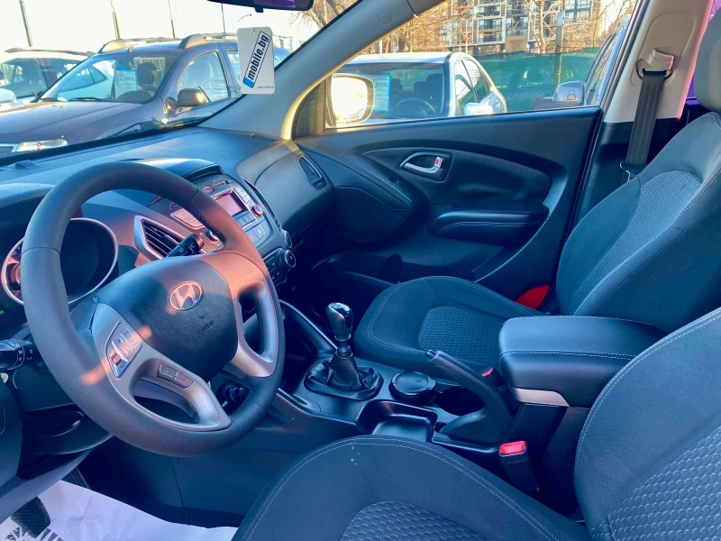 Hyundai IX35, снимка 8 - Автомобили и джипове - 53168690