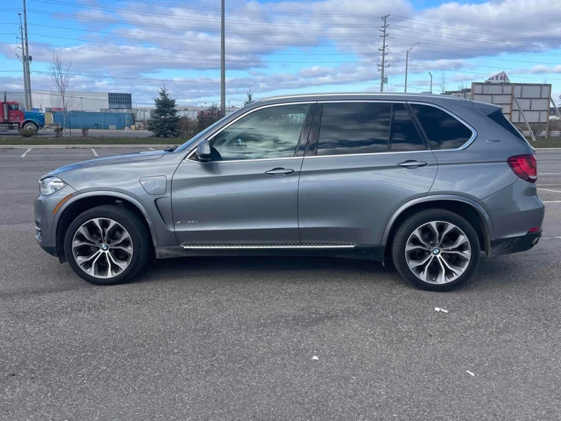 BMW X5 * XDRIVE40E * 360 CAMERA * OT ПРЕДСТАВИТЕЛСТВО, снимка 3 - Автомобили и джипове - 53337377