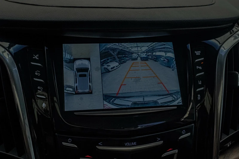 Cadillac Escalade 6.2V8/RSE/Bose/Камера/6+ 1/Обдухване, снимка 11 - Автомобили и джипове - 53491399