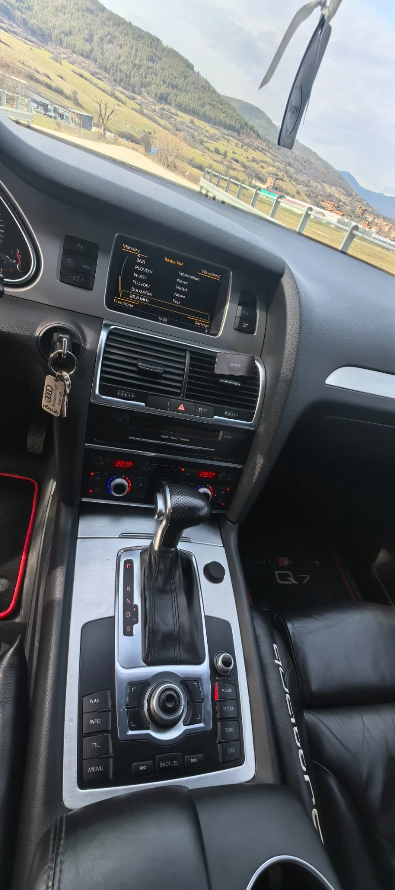 Audi Q7, снимка 9 - Автомобили и джипове - 53698433