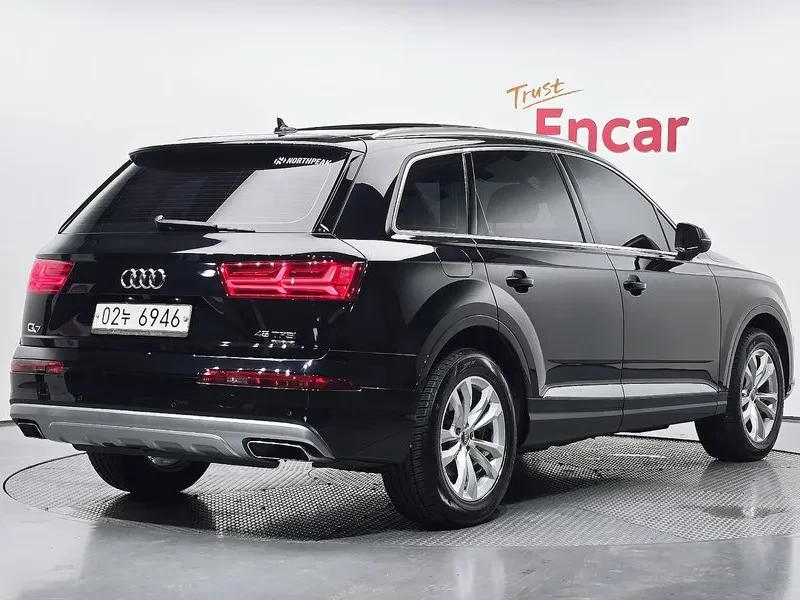 Audi Q7 45 Tfsi Quattro, снимка 2 - Автомобили и джипове - 55884235