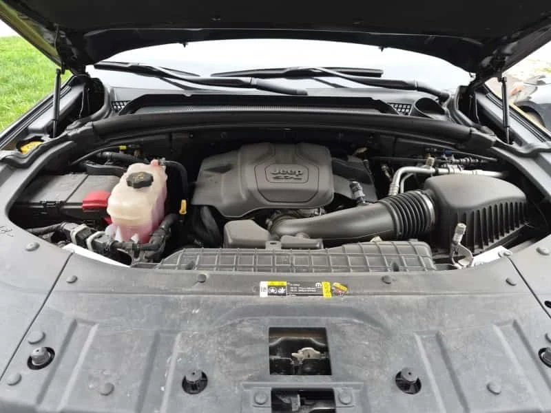 Jeep Grand cherokee 5.7 V8 * Summit * 4WD * CARFAX * , снимка 14 - Автомобили и джипове - 56293355