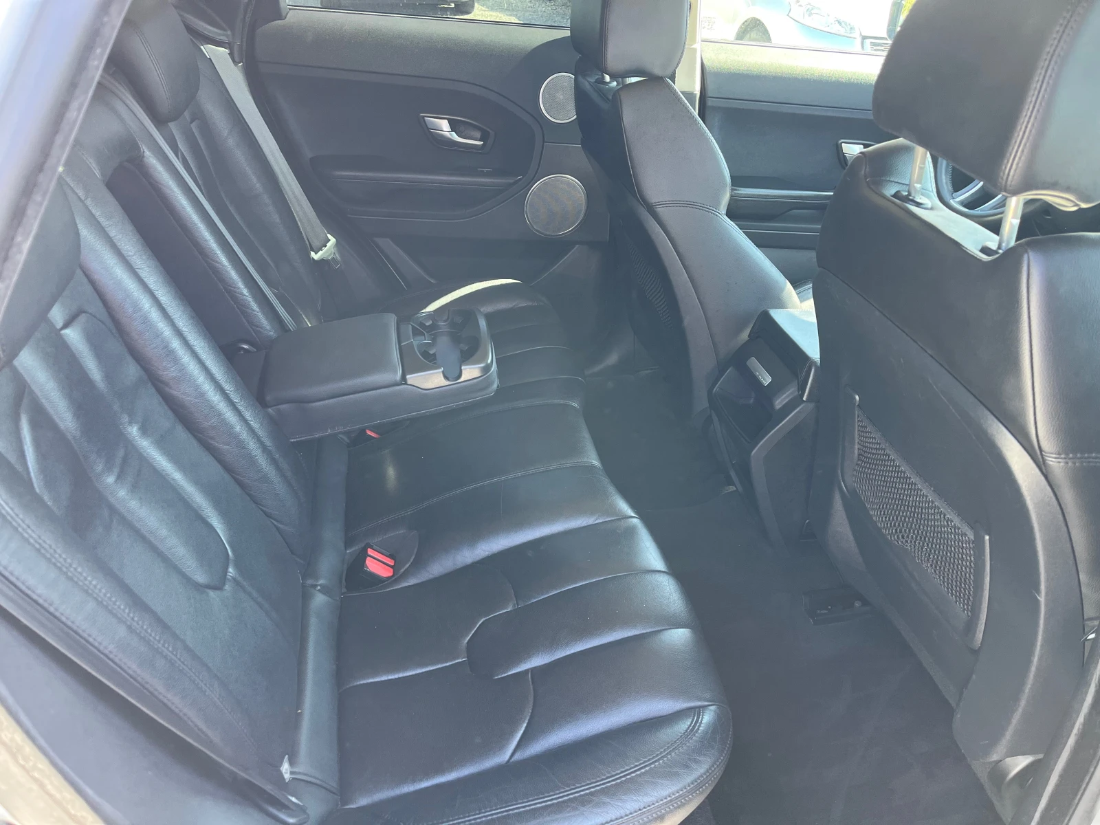 Land Rover Range Rover Evoque 2.2 TD4 - изображение 9
