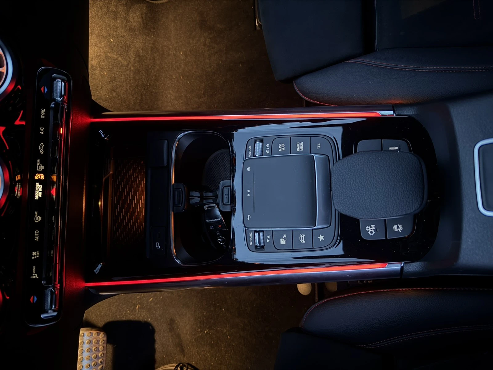 Mercedes-Benz GLA 45 AMG 35AMG* Burmester* Distronic* 360View* mbient* Car | Mobile.bg   13