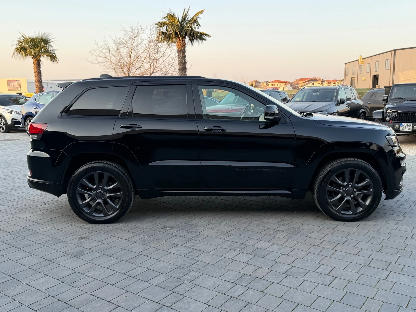 Jeep Grand cherokee SUMMIT= Podgriavane= Obduvane= Panorama= TOP, снимка 3 - Автомобили и джипове - 53348294