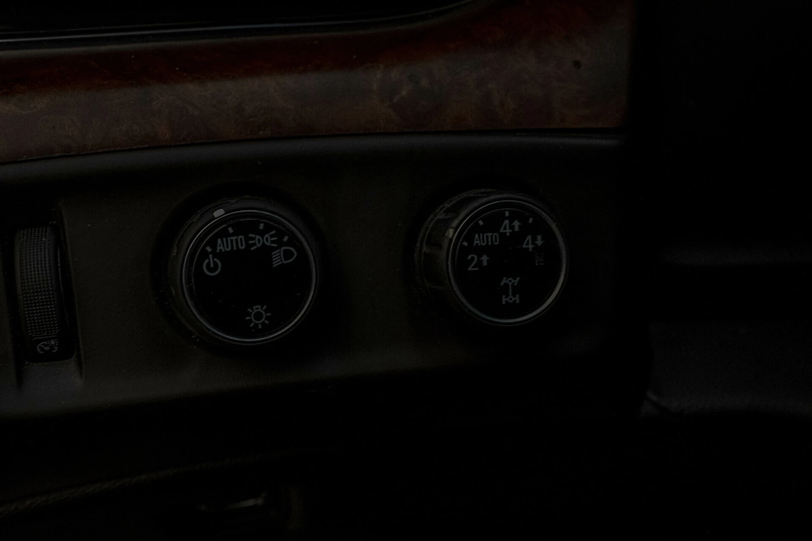 Cadillac Escalade 6.2V8/RSE/Bose/Камера/6+ 1/Обдухване - изображение 10