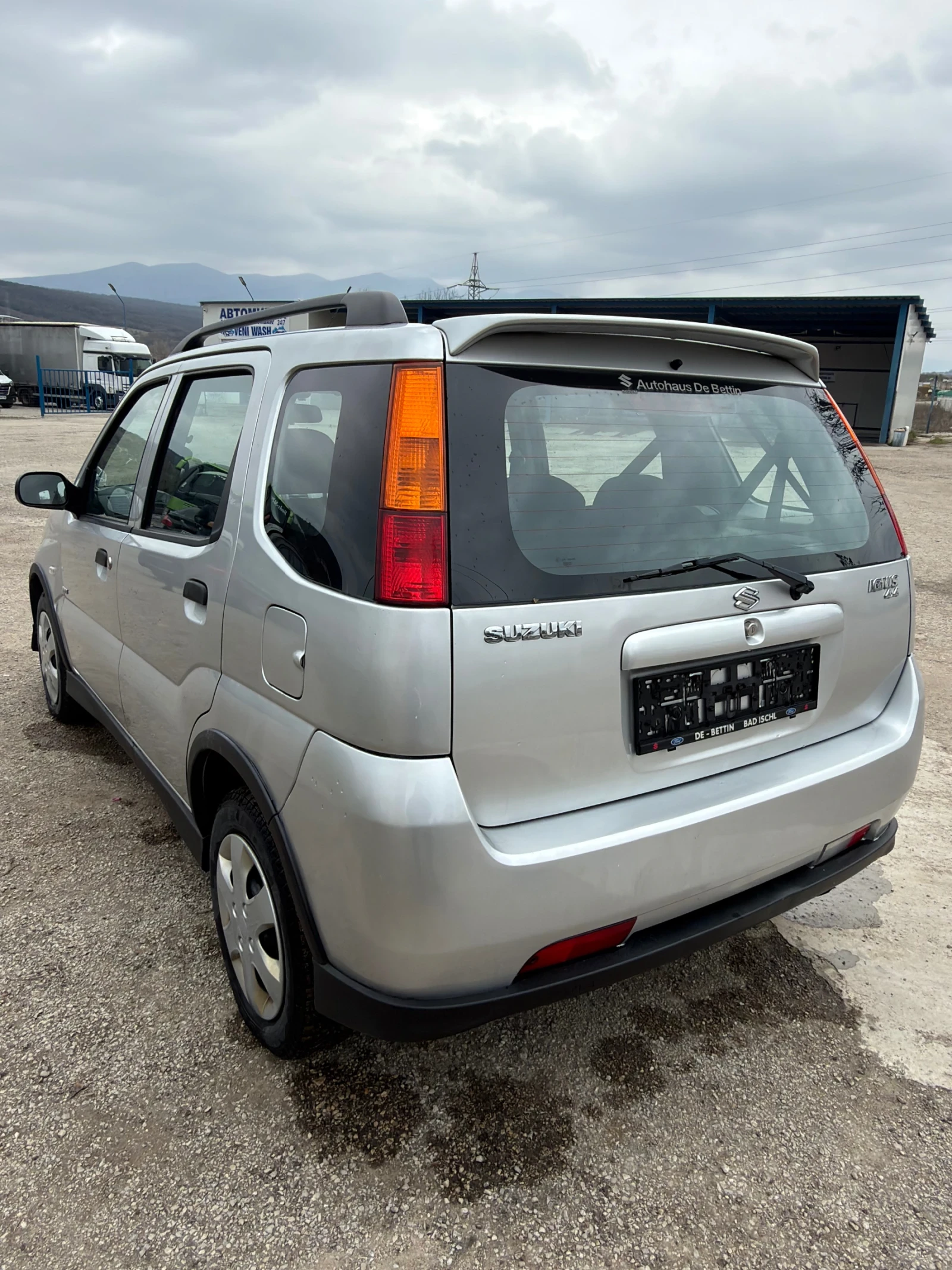 Suzuki Ignis 1.3i klima 4x4, снимка 7 - Автомобили и джипове - 53911256