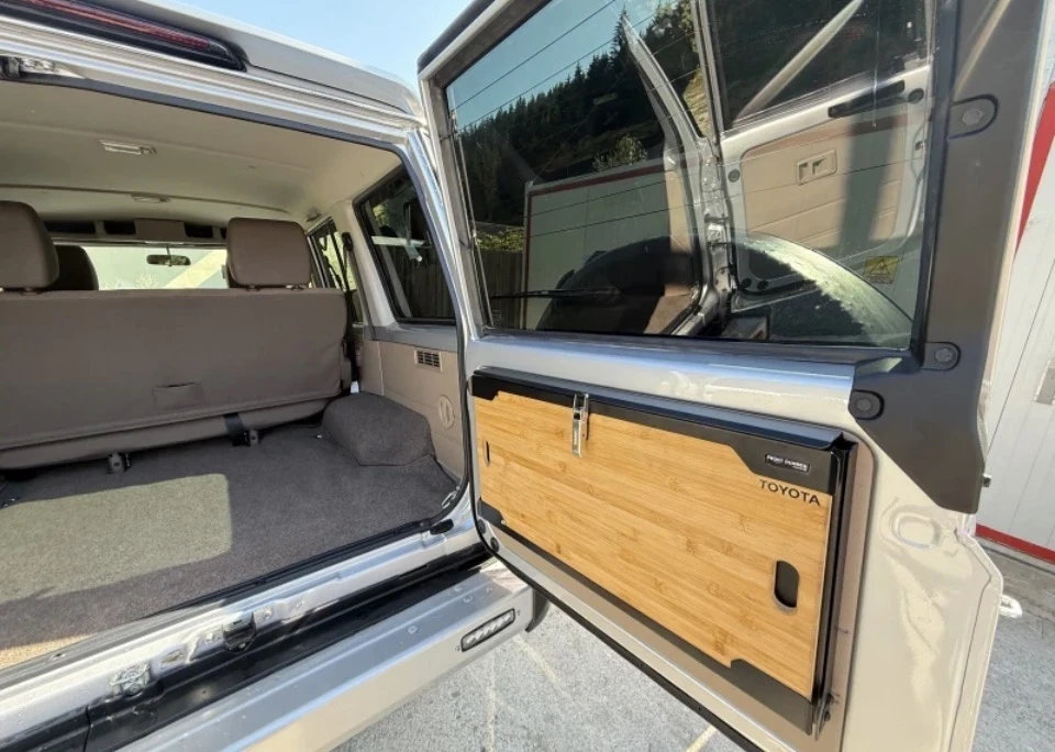 Toyota Land cruiser GR J76, снимка 5 - Автомобили и джипове - 54318713