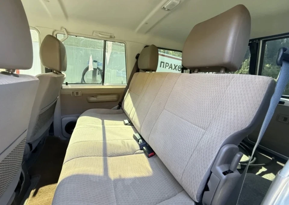 Toyota Land cruiser GR J76, снимка 9 - Автомобили и джипове - 54318713