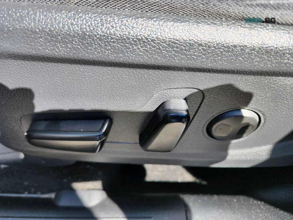 Hyundai Santa fe Preferred AWD* АвтоКредит* (ЦЕНА ДО БГ), снимка 13 - Автомобили и джипове - 55224979