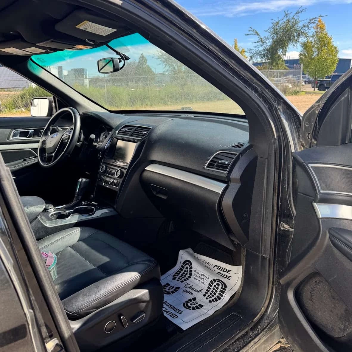 Ford Explorer * XLT * АВТОКРЕДИТ БЕЗ ПЪРВОНАЧАЛНА ВНОСКА* , снимка 16 - Автомобили и джипове - 56255446