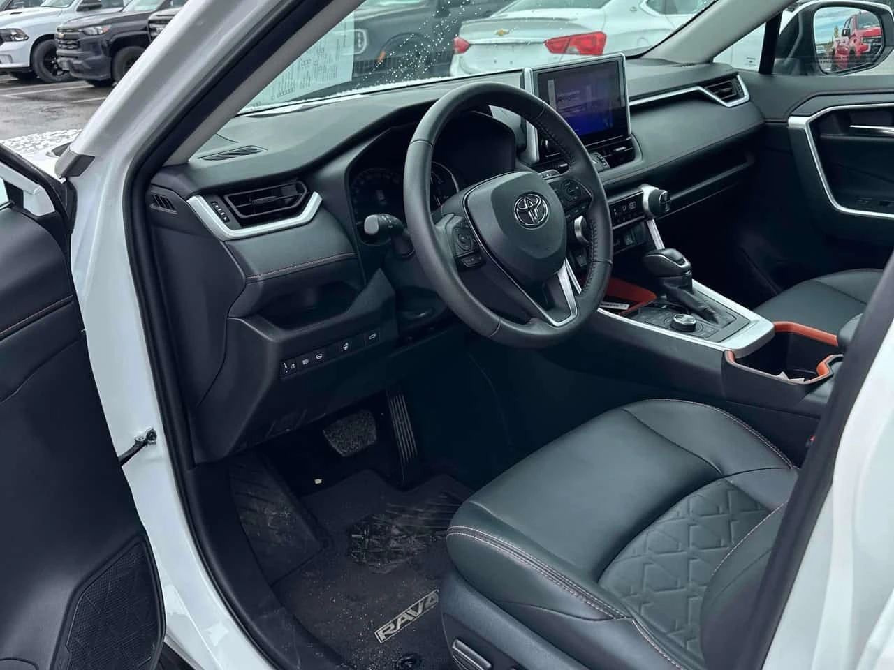 Toyota Rav4 * Trail * CARFAX * ����� �� ����������� | Mobile.bg � ����������� 5