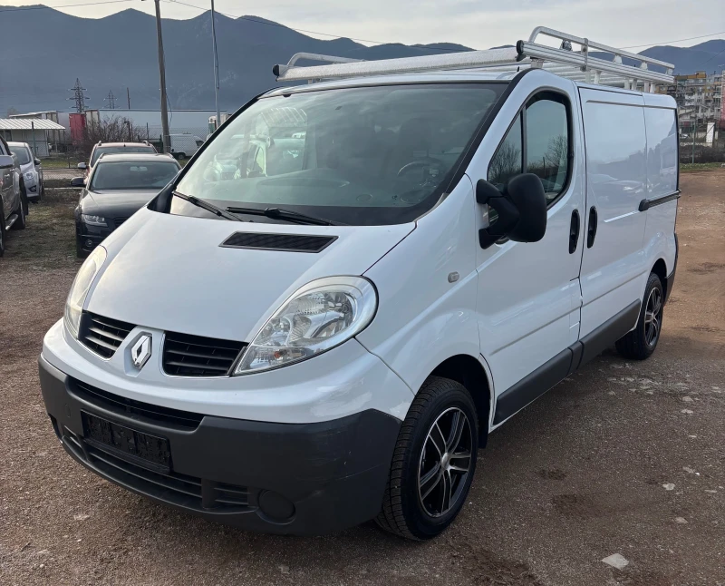 Renault Trafic 2.0 DCI, снимка 2 - Бусове и автобуси - 52838641