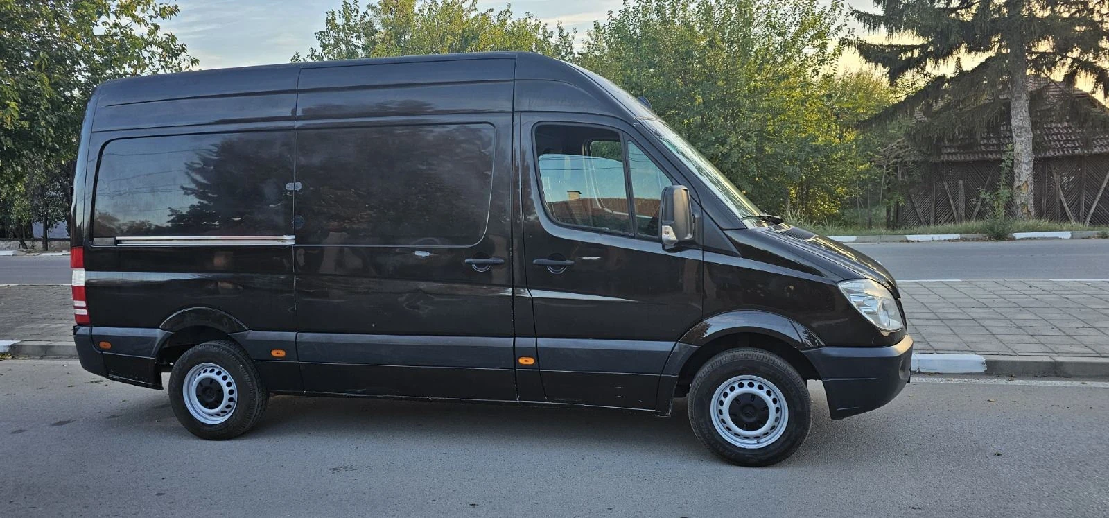 Mercedes-Benz Sprinter 311 2.2 CDI - изображение 9