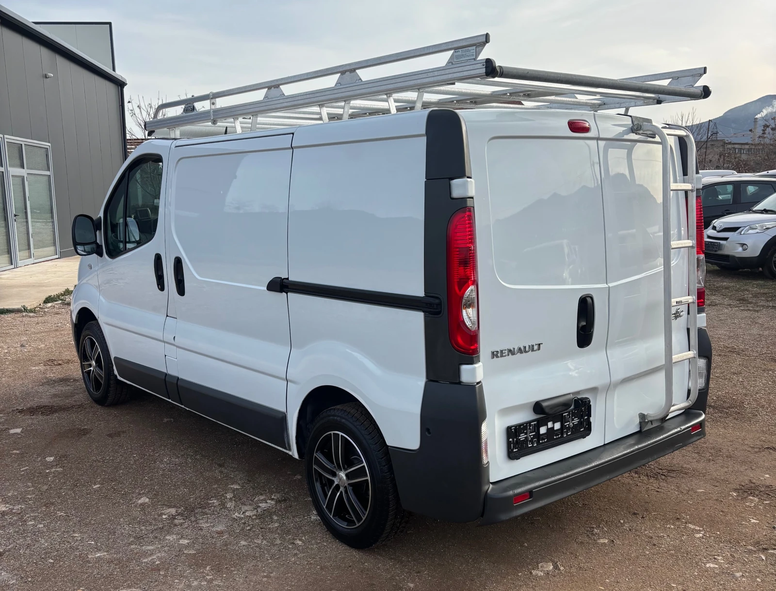 Renault Trafic 2.0 DCI | Mobile.bg � ����������� 5
