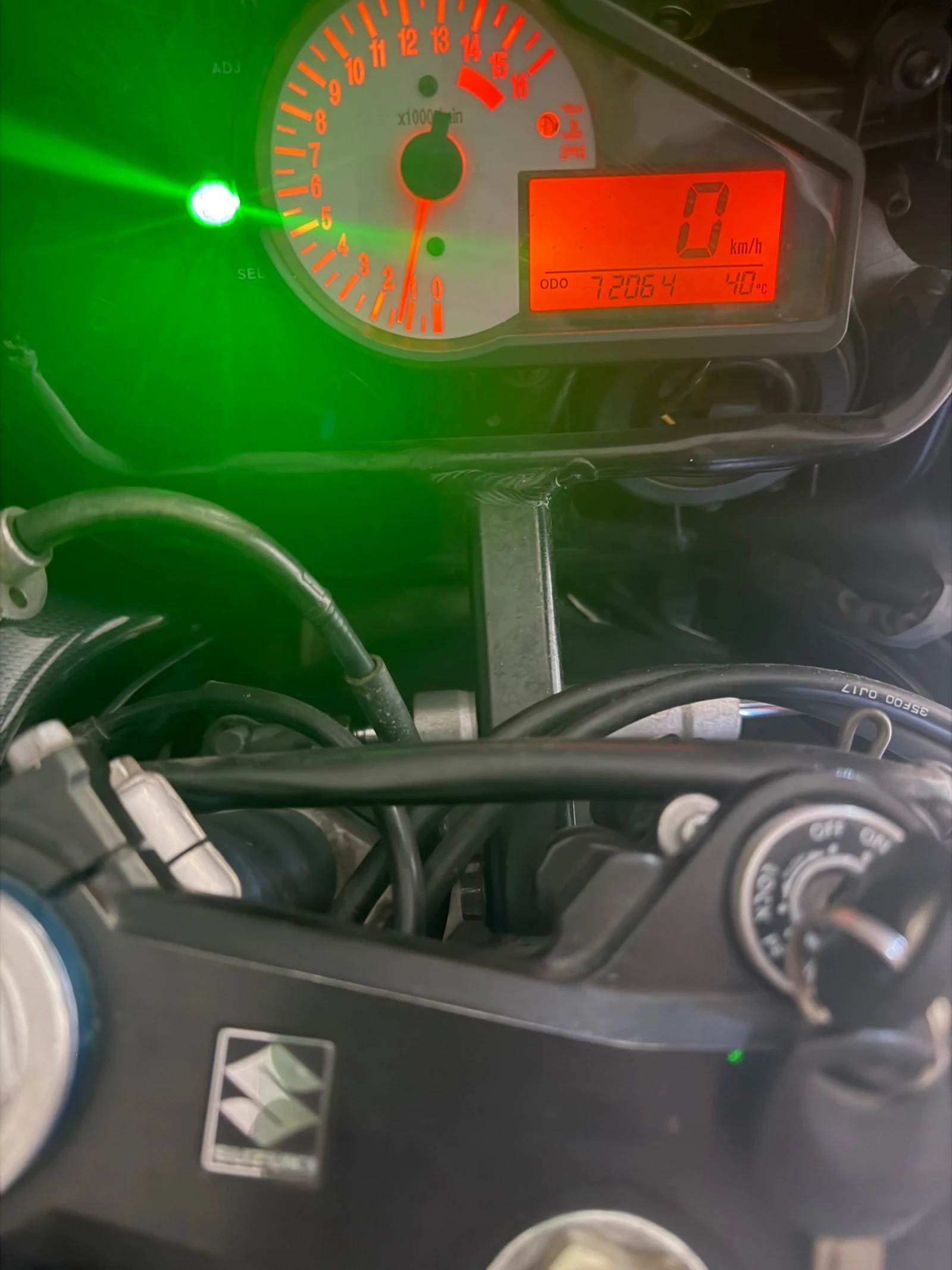 Suzuki Gsxr 750, снимка 5 - Мотоциклети и мототехника - 56347725