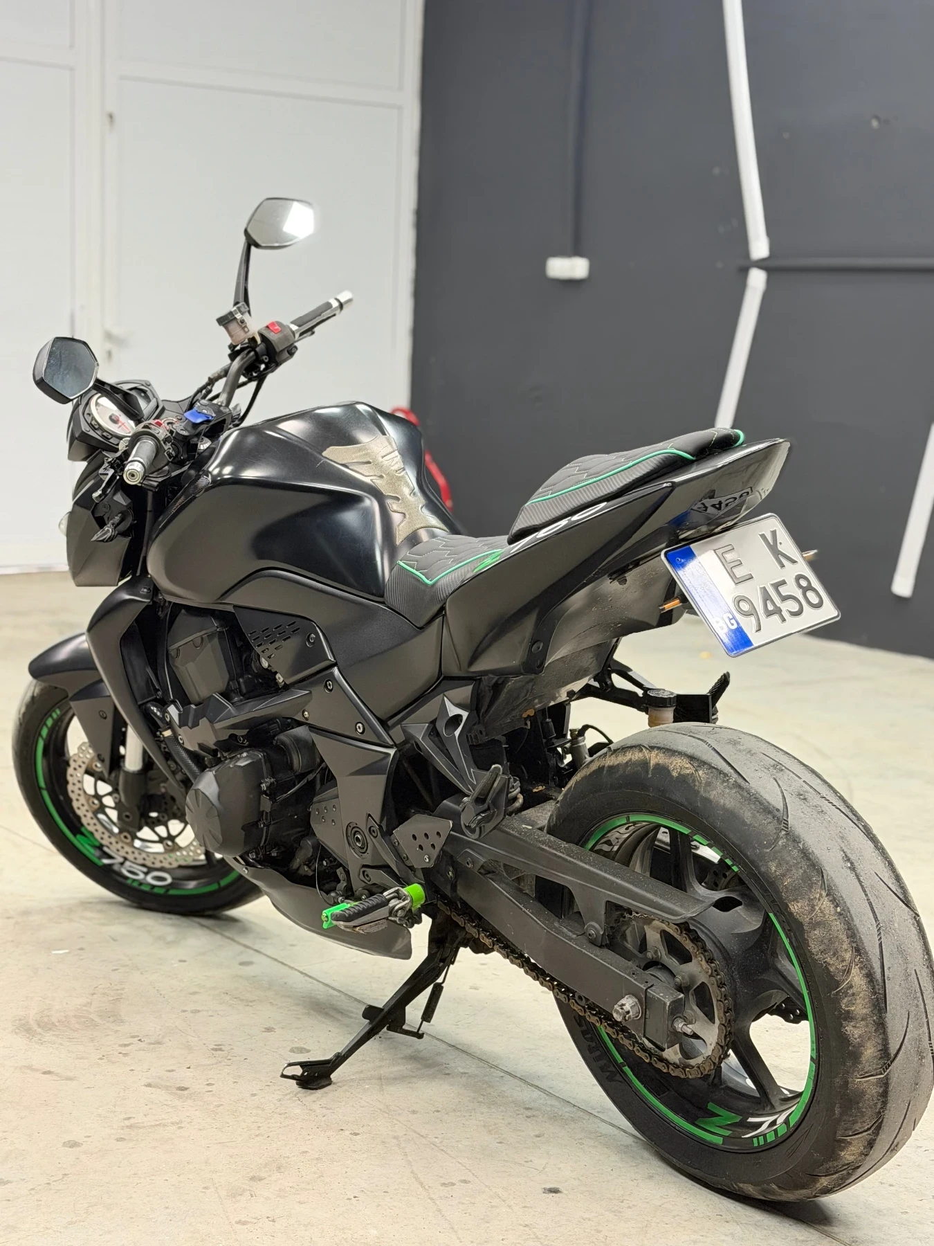 Kawasaki Z 750, снимка 4 - Мотоциклети и мототехника - 56552017