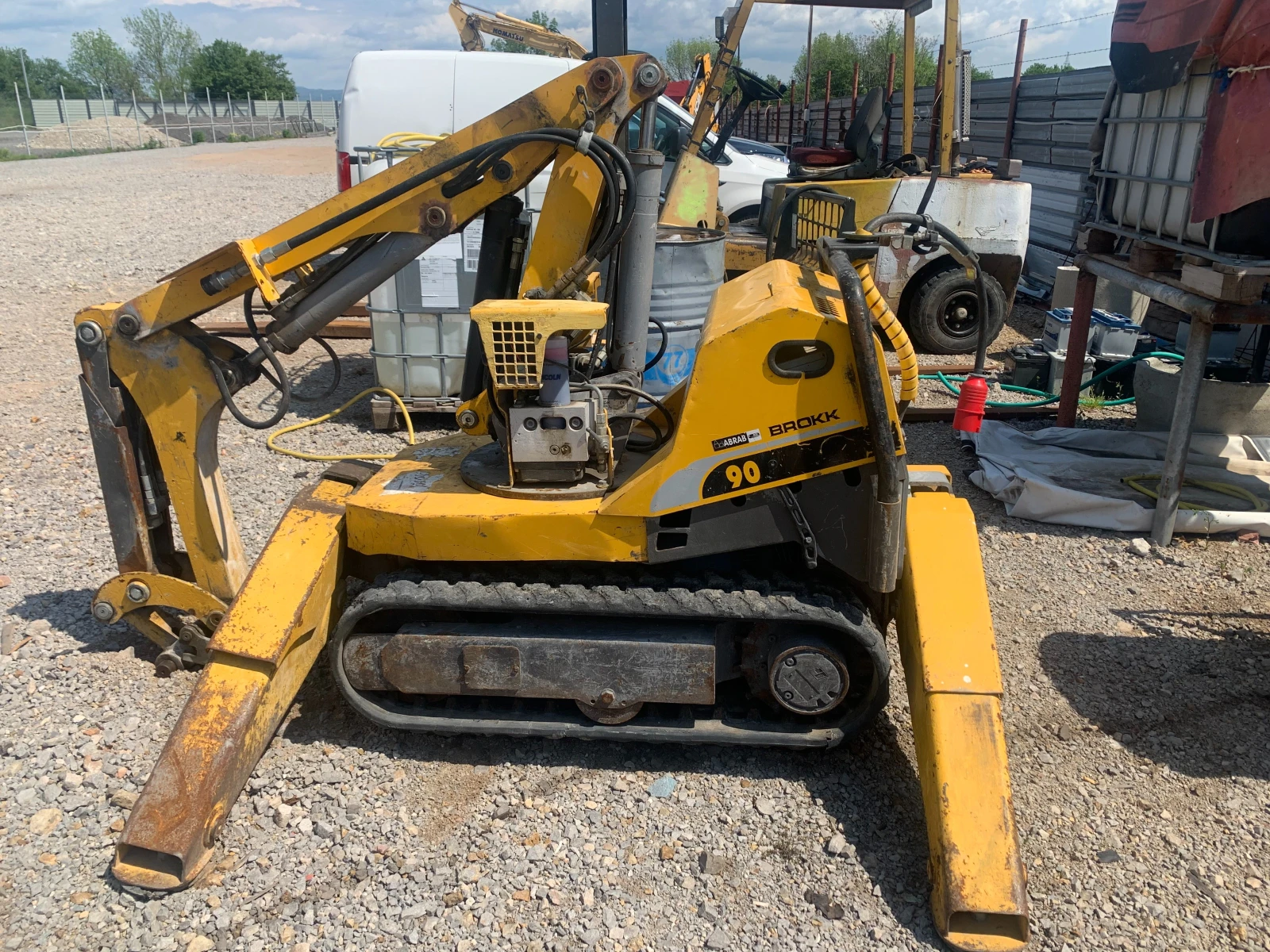 Багер Друга марка Робот Brokk 90, снимка 2 - Индустриална техника - 54354665