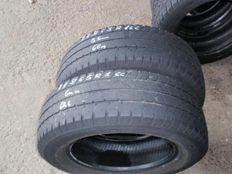 Гуми Летни 215/65R16, снимка 4 - Гуми и джанти - 9091815