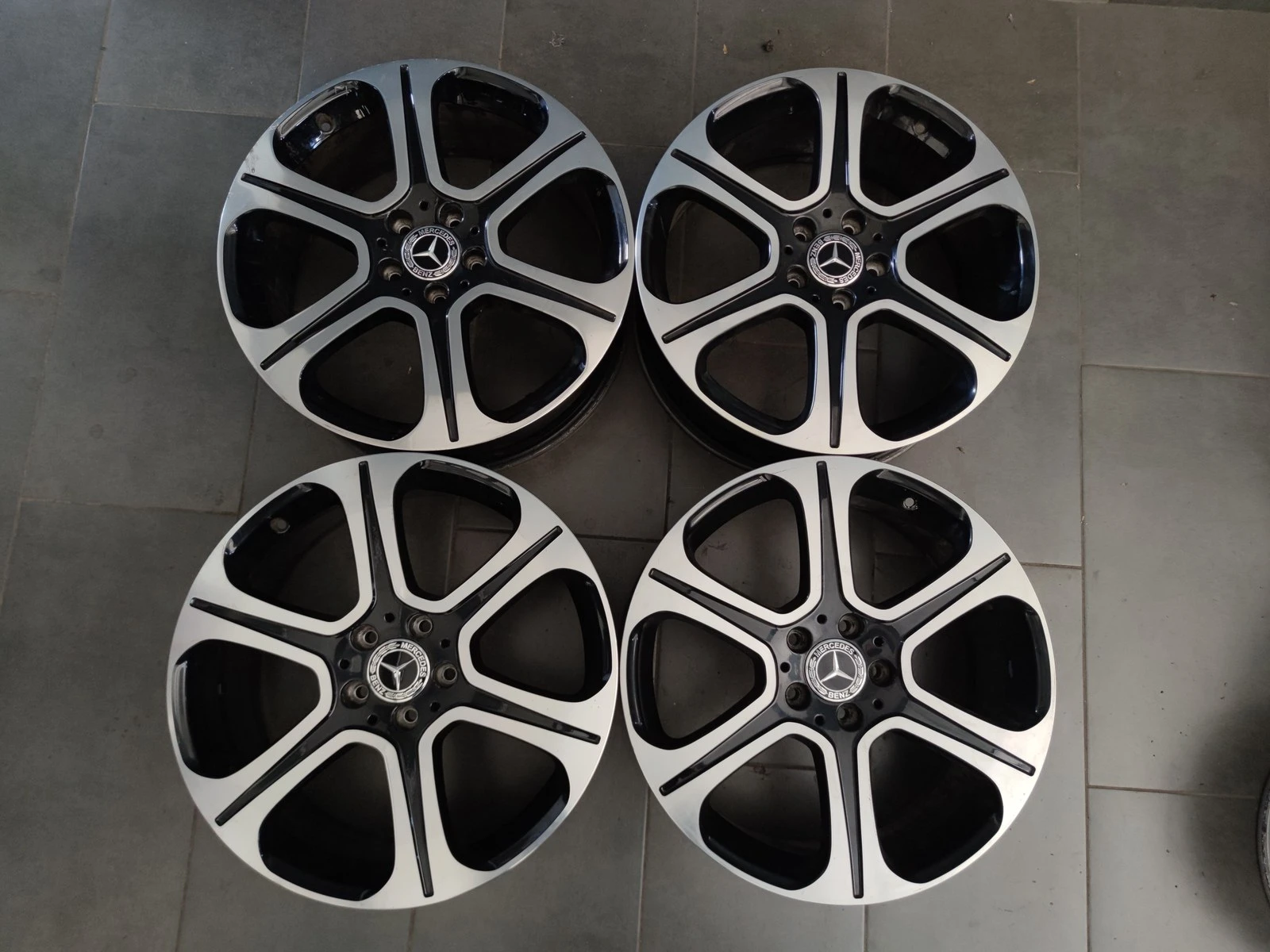 Джанти за Mercedes-Benz, снимка 3 - Гуми и джанти - 56716450