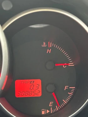 Mazda 3 1.6, снимка 9