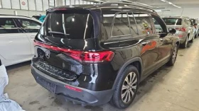 Mercedes-Benz EQB 300 AMG Line, снимка 4