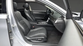 Honda Accord 2.0 Hybrid* HUD* 360* ПОДГРЕВ ВОЛАН* ЛЮК* КРАЙНА Ц, снимка 11