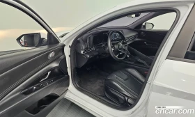 Hyundai Elantra 1.6 LPi , снимка 15