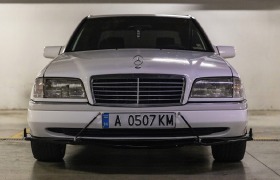 Mercedes-Benz C 200, снимка 8