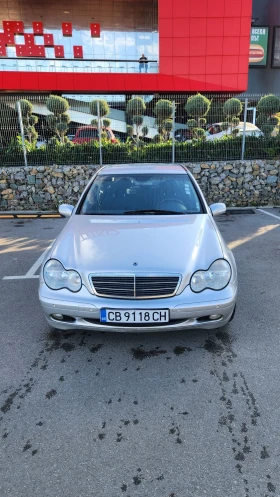 Mercedes-Benz C 200, снимка 5