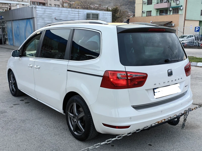 Seat Alhambra 2.0TDI ОБСЛУЖЕНА!!!, снимка 5 - Автомобили и джипове - 48135628