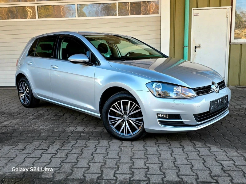 VW Golf Golff VII 1.6 TDI NAVI SHZ PDC TEMPOMAT, снимка 3 - Автомобили и джипове - 48215406