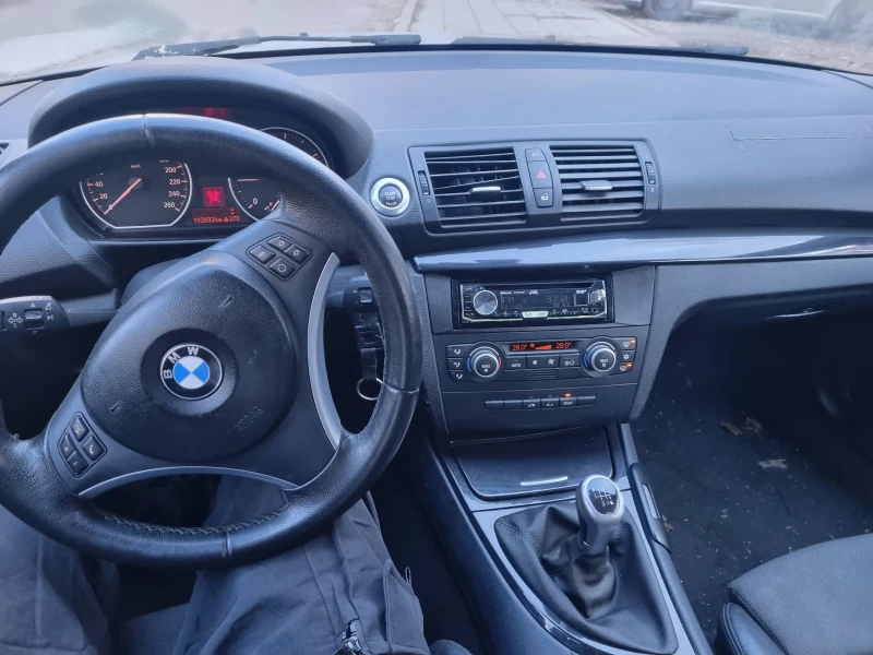 BMW 120, снимка 11 - Автомобили и джипове - 48489810