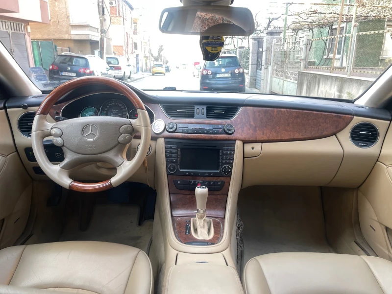 Mercedes-Benz CLS 320, снимка 12 - Автомобили и джипове - 49130317