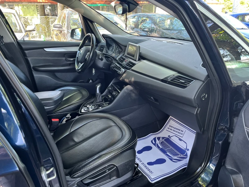 BMW 218 ACTIVE TOURER, снимка 8 - Автомобили и джипове - 50317566